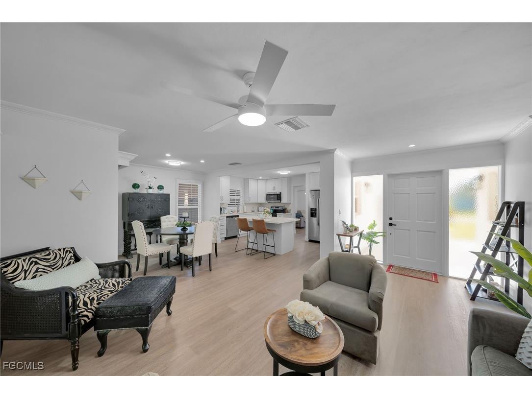 4118 SE 3rd Avenue Cape Coral FL 33904 2025004384 image6