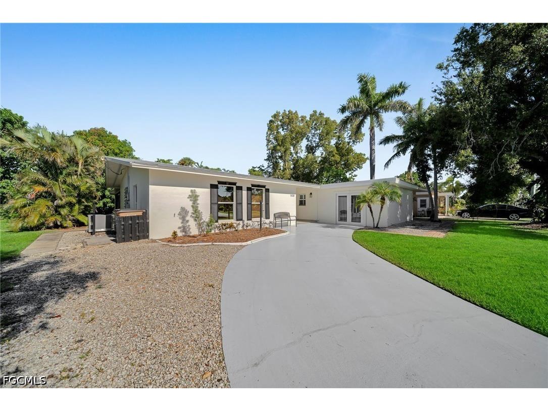 4118 SE 3rd Avenue Cape Coral FL 33904 2026017588 image1