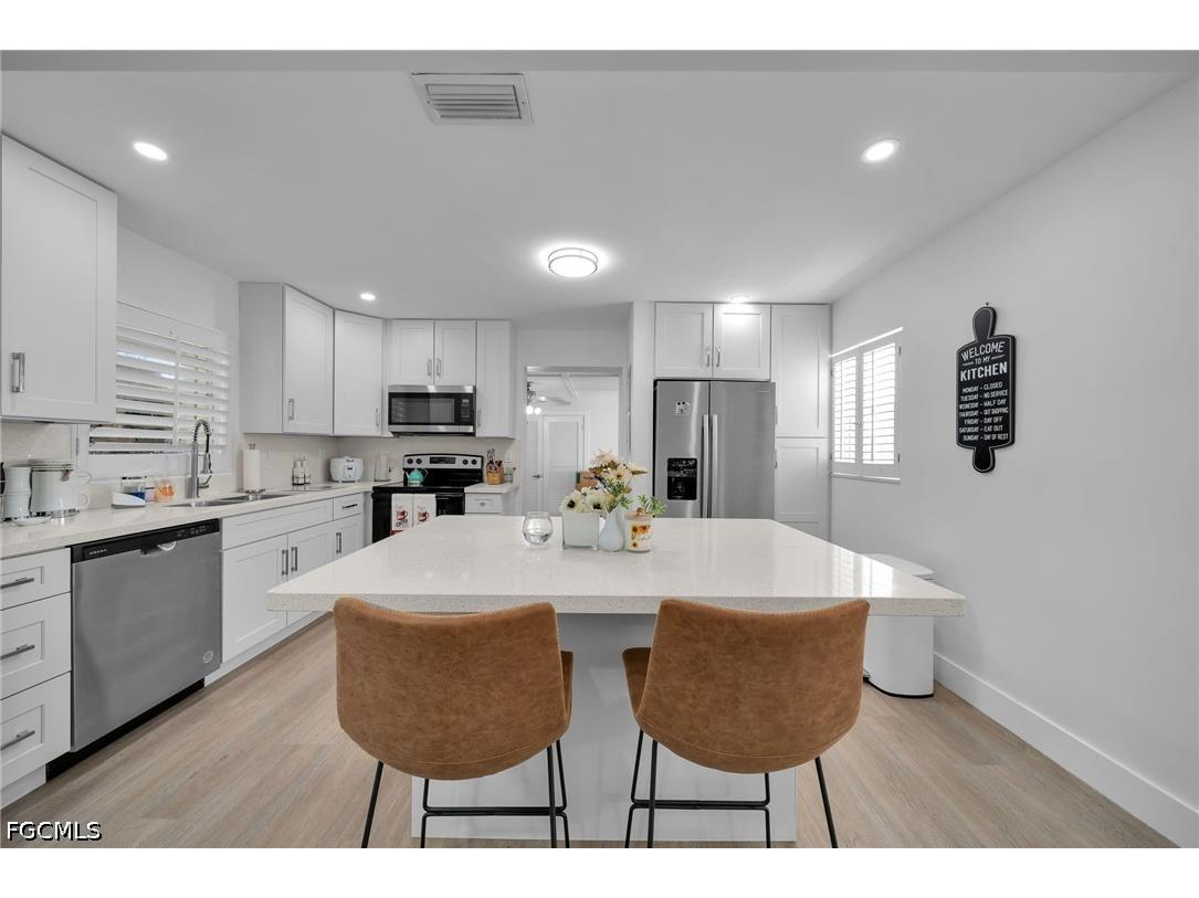 4118 SE 3rd Avenue Cape Coral FL 33904 2026017588 image11