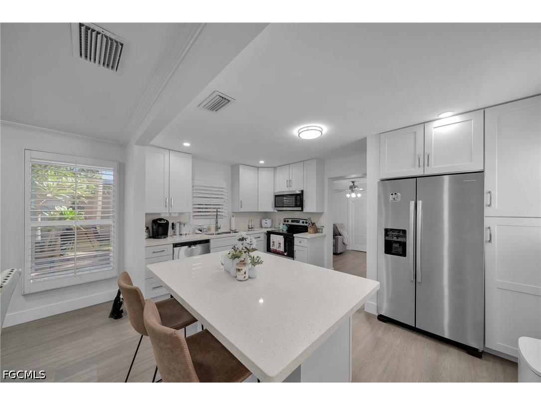4118 SE 3rd Avenue Cape Coral FL 33904 2026017588 image8