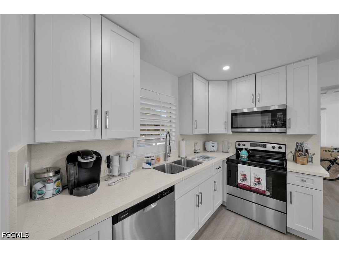 4118 SE 3rd Avenue Cape Coral FL 33904 2026017588 image9
