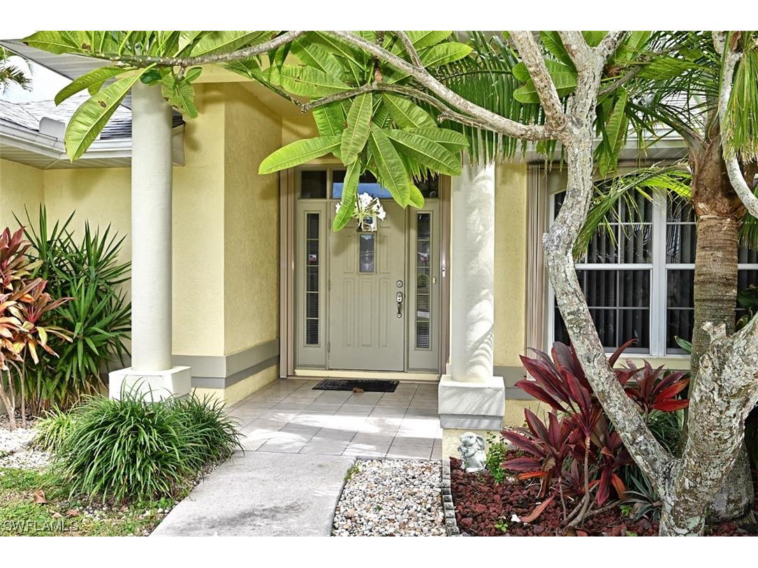 4119 SW 17th Place Cape Coral FL 33914 223080991 image1