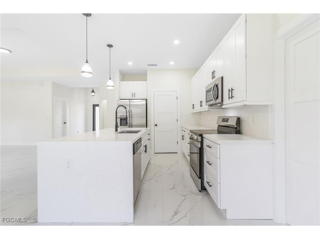 412 Fitch Avenue Lehigh Acres FL 33972 2025014015 image13