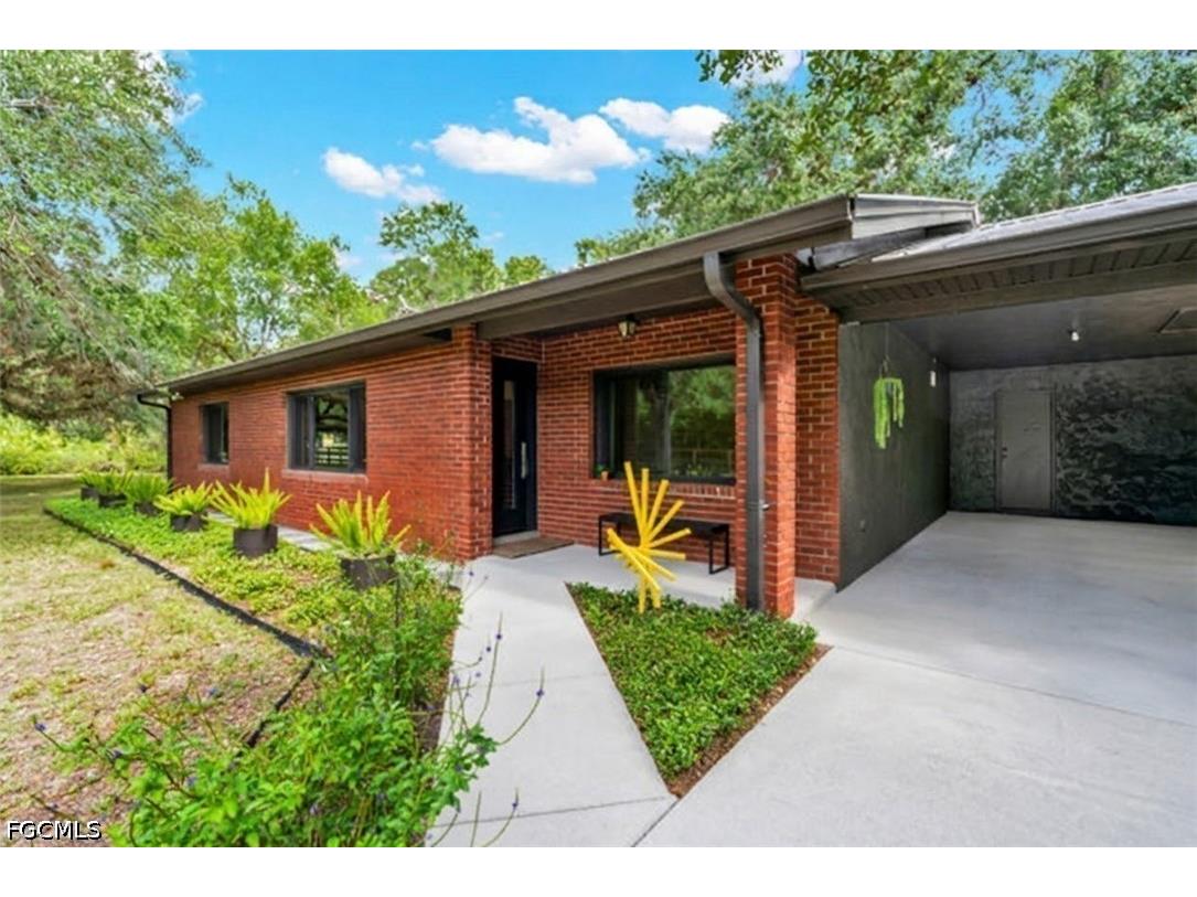 412 Fraser Avenue Labelle FL 33935 2026021271 image4