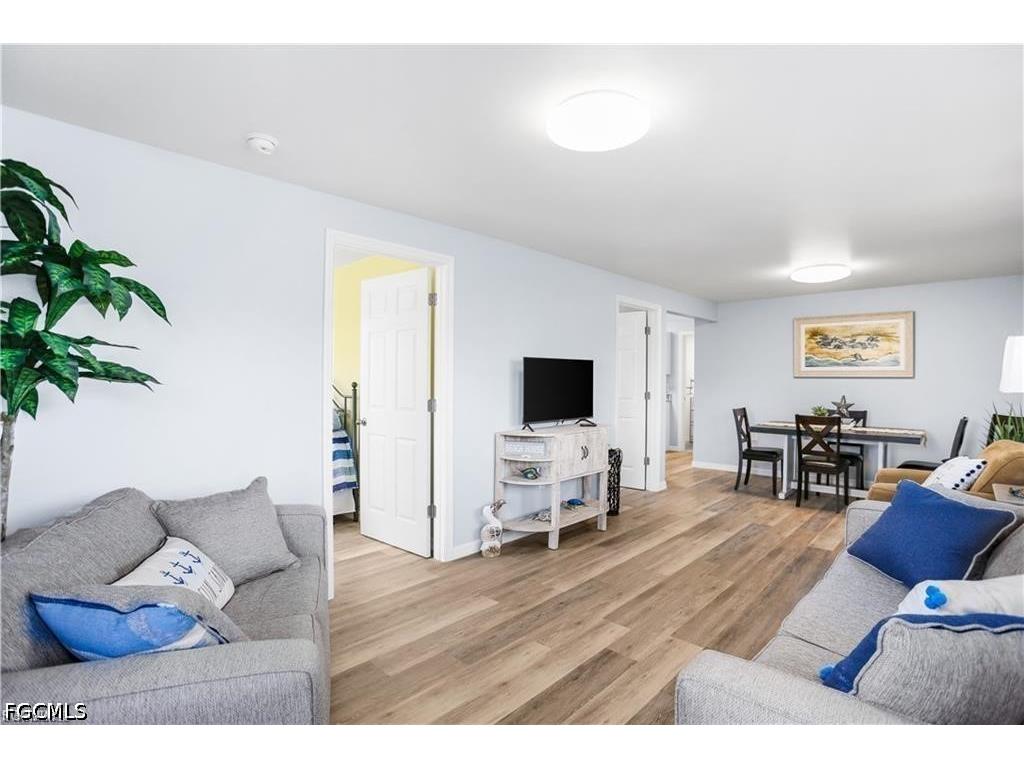 412 Harbor Court Fort Myers Beach FL 33931 2026023094 image2