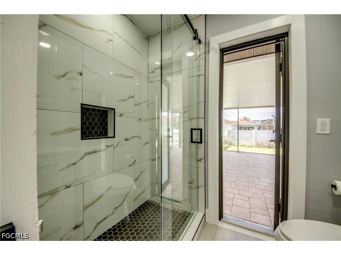 412 NE 17th Place Cape Coral FL 33909 2026023474 image17