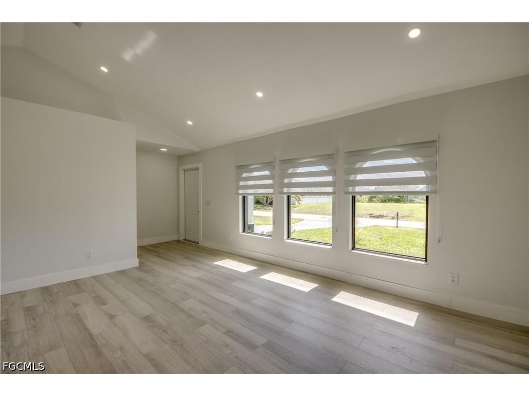 412 NE 17th Place Cape Coral FL 33909 2026023474 image8