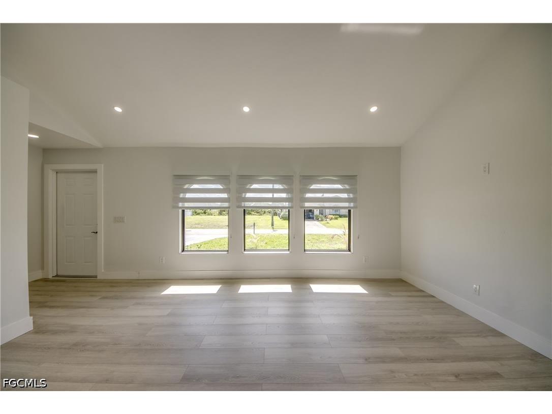 412 NE 17th Place Cape Coral FL 33909 2026023474 image9