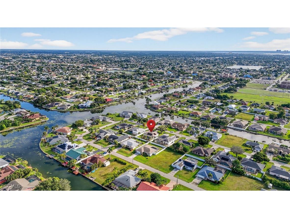 412 SE 13th Avenue Cape Coral FL 33990 2025017737 image37