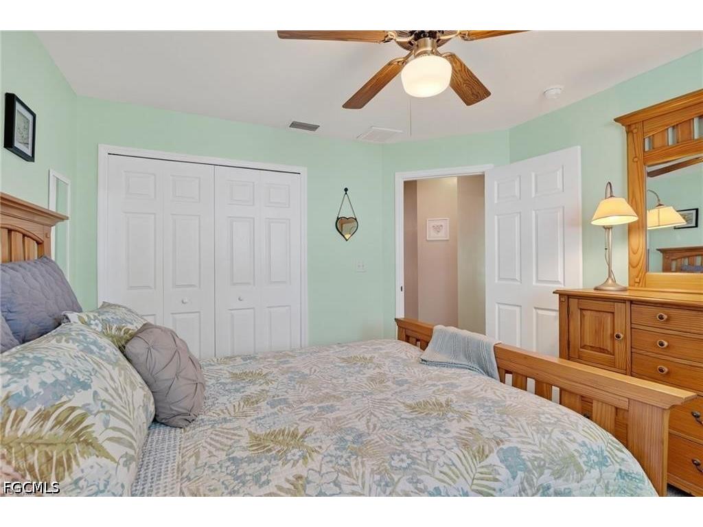 412 SE 13th Avenue Cape Coral FL 33990 2026024202 image20