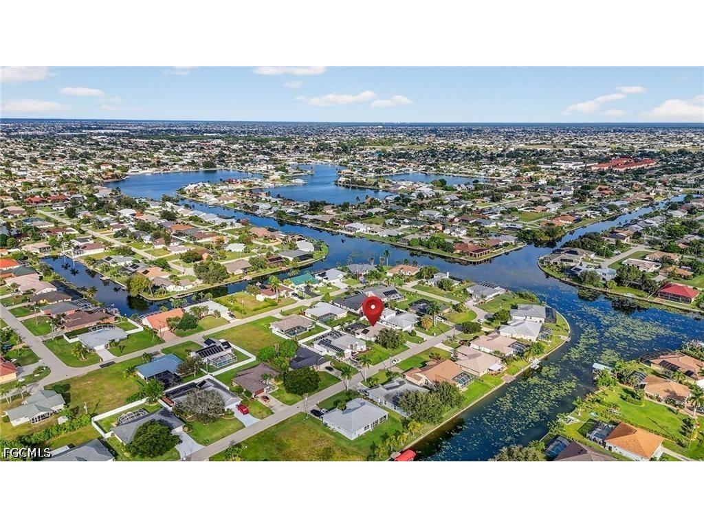 412 SE 13th Avenue Cape Coral FL 33990 2026024202 image38