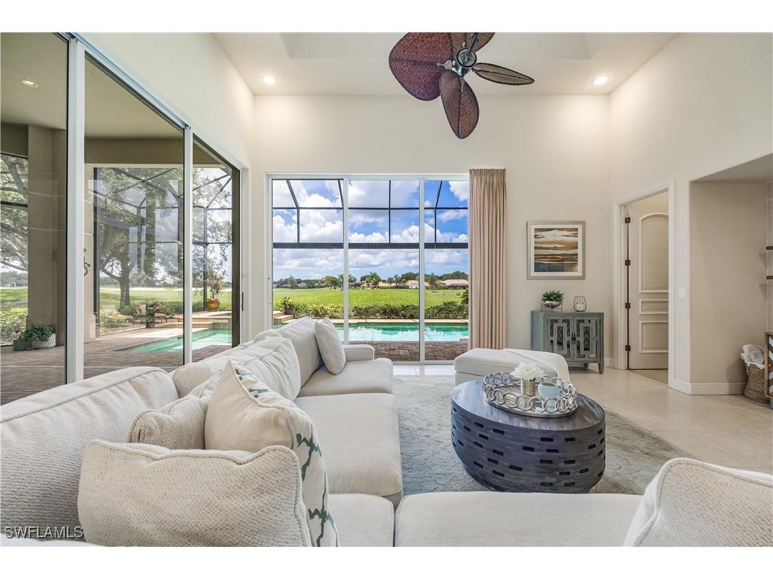 412 Terracina Way Naples FL 34119 225066812 image4