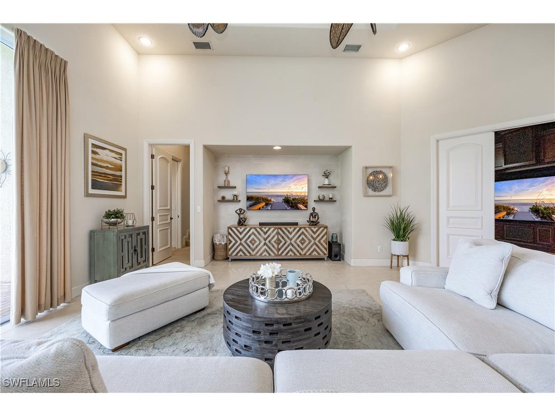 412 Terracina Way Naples FL 34119 225066812 image6