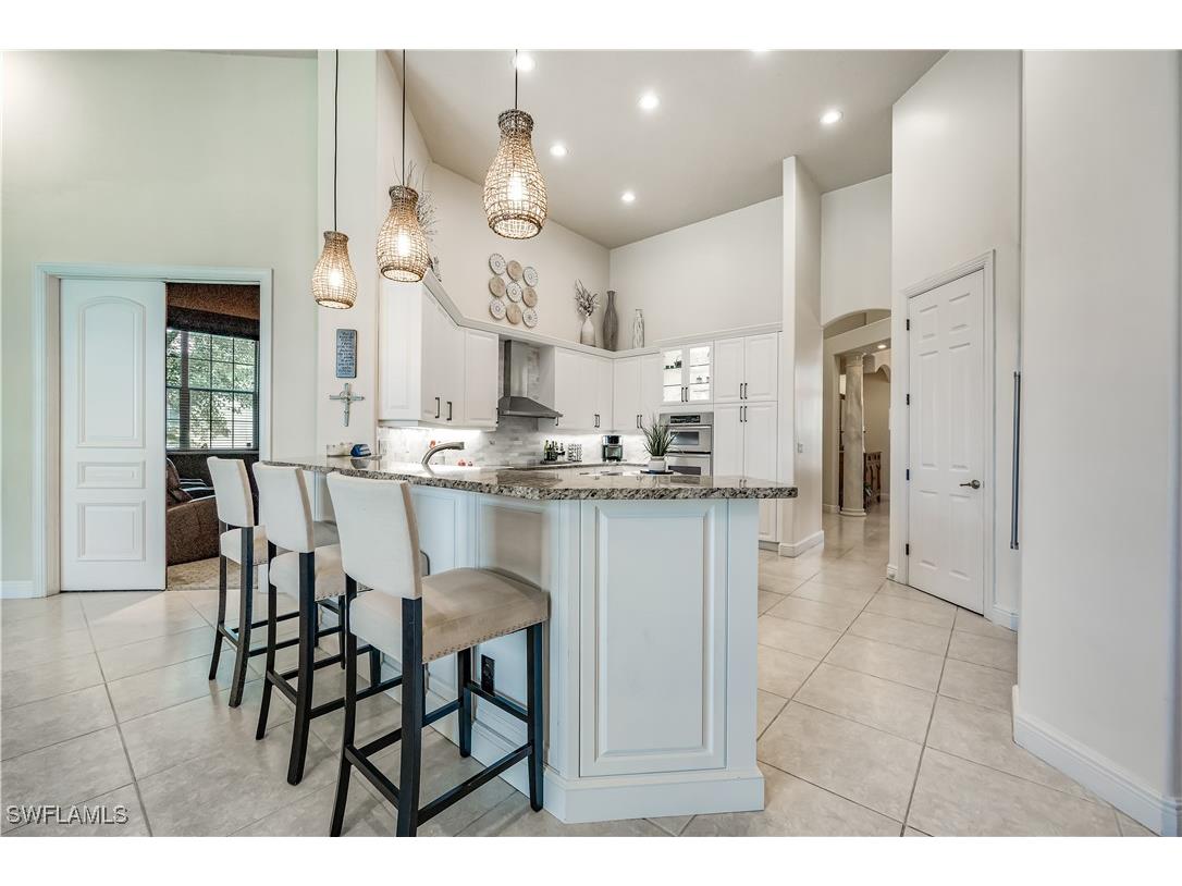 412 Terracina Way Naples FL 34119 225066812 image9