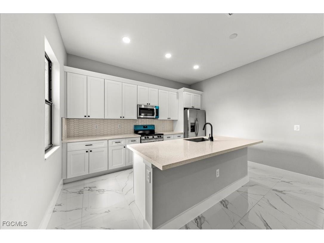 4120 Garden Boulevard Cape Coral FL 33909 2025012264 image15