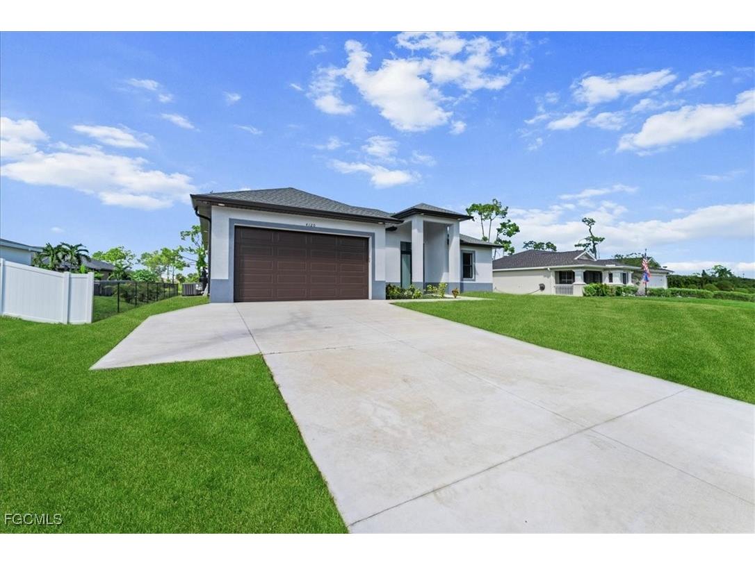 4120 Garden Boulevard Cape Coral FL 33909 2025012264 image9