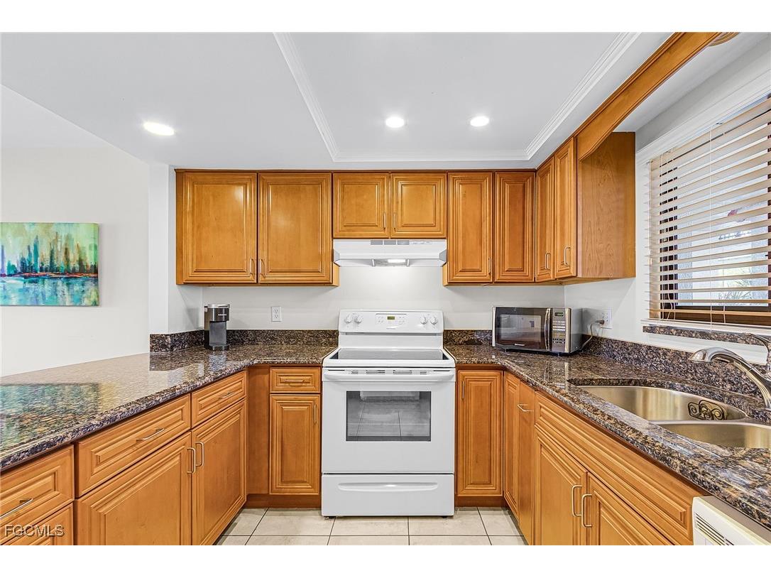 4120 Steamboat Bend E #104 Fort Myers FL 33919 2025006703 image5