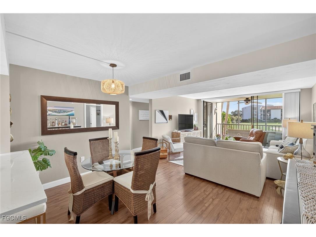 4120 Steamboat Bend E #203 Fort Myers FL 33919 2025020187 image3