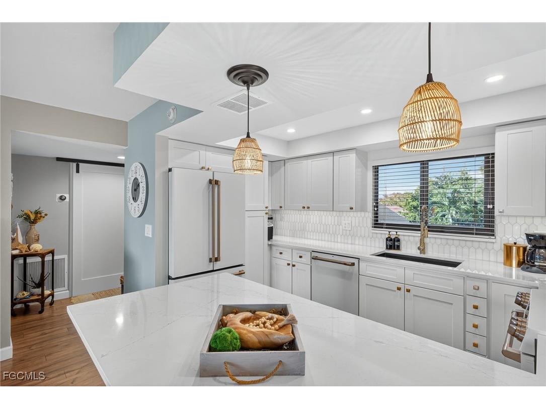 4120 Steamboat Bend E #203 Fort Myers FL 33919 2025020187 image5