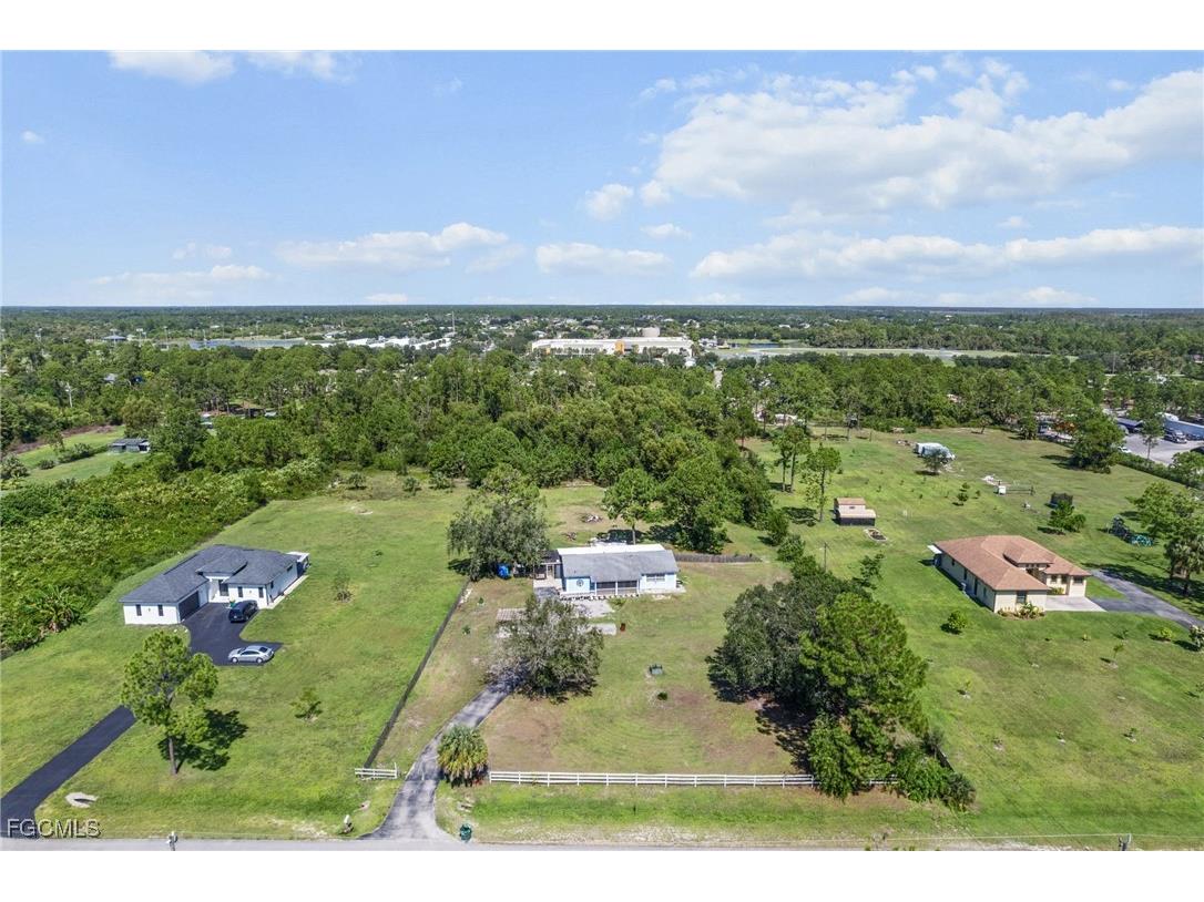 4121 16th Avenue NE Naples FL 34120 2025013878 image32