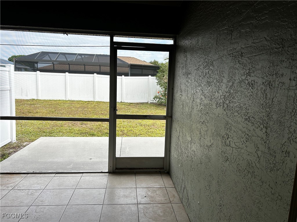 4121 & 4123 SW 7th Place Cape Coral FL 33914 2025005269 image8