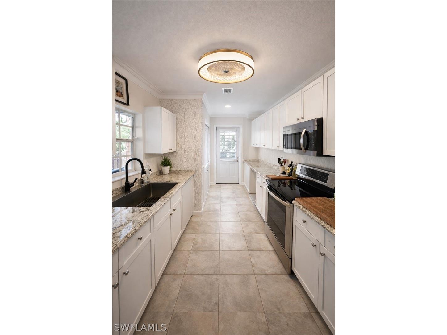 4121 8th Avenue SE Naples FL 34117 226011496 image10