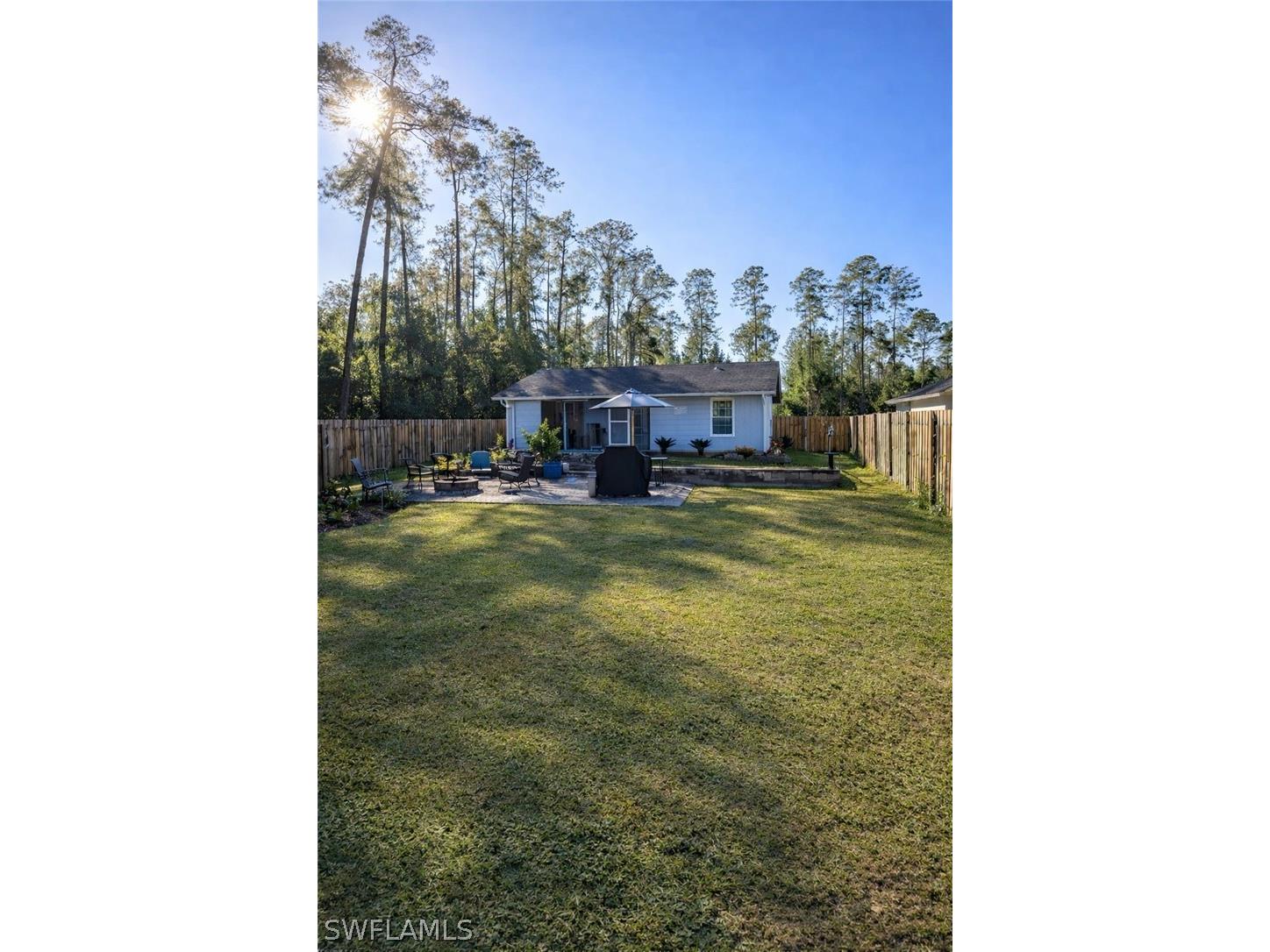 4121 8th Avenue SE Naples FL 34117 226011496 image2