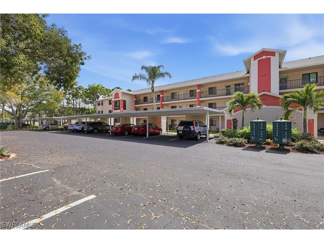 4121 Lorene Drive #103 Estero FL 33928 226011526 image1