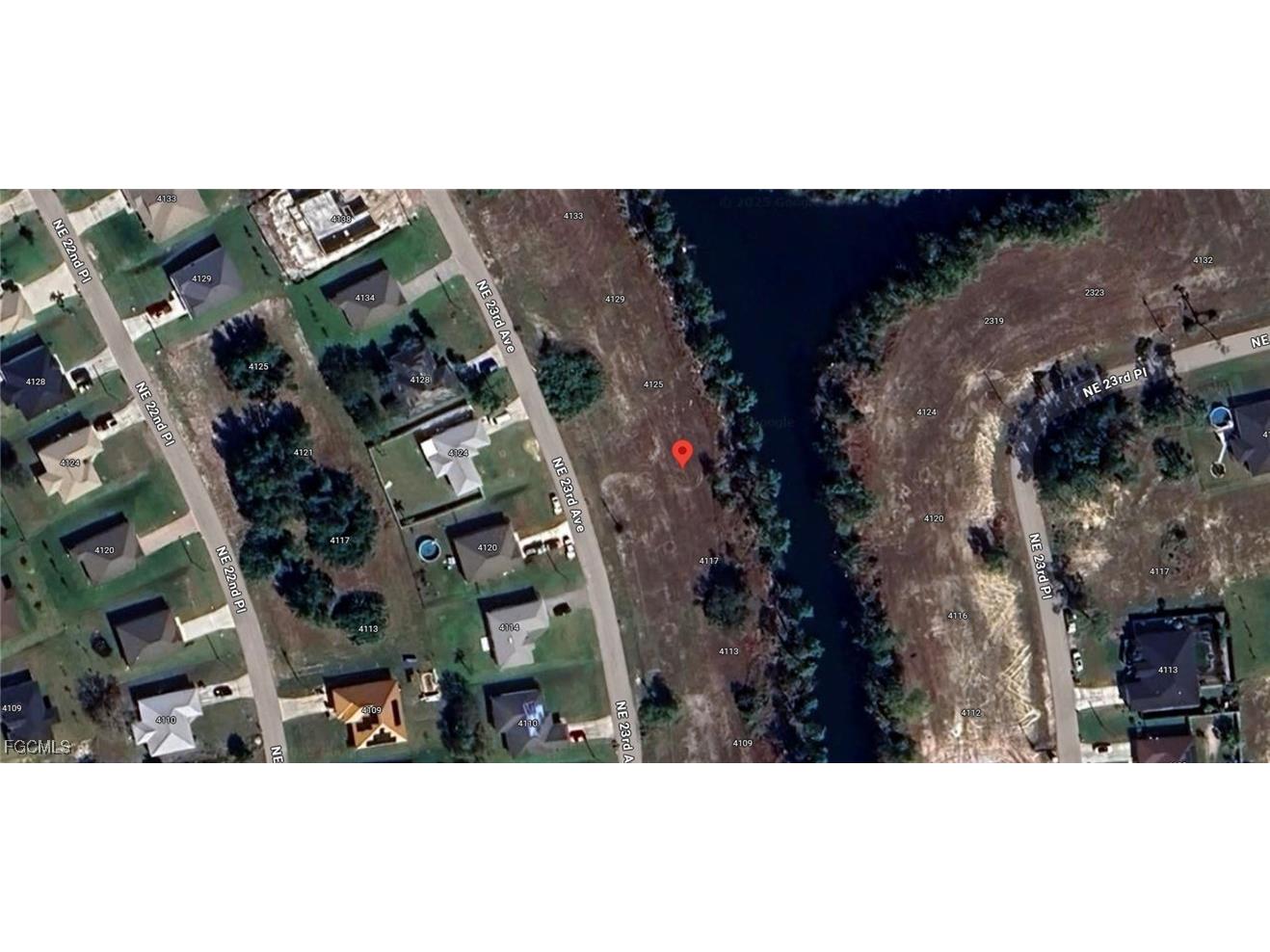 4121 NE 23rd Avenue Cape Coral FL 33909 2025015428 image1