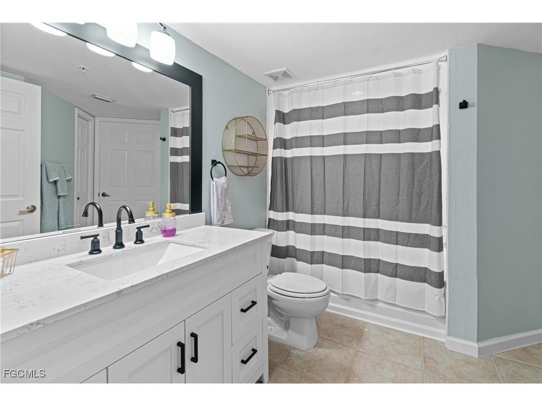 4121 Residence Drive #303 Fort Myers FL 33901 2025018547 image12
