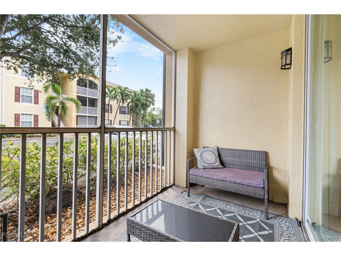 4121 Residence Drive #303 Fort Myers FL 33901 2025018547 image15