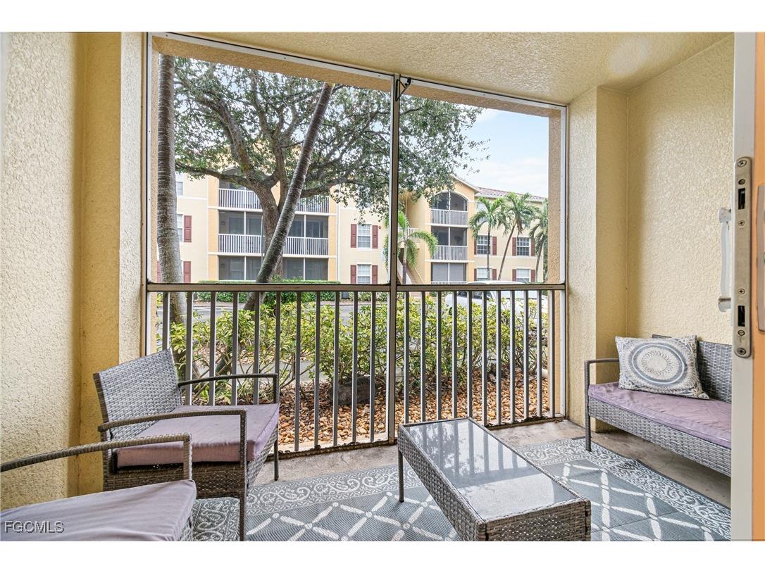 4121 Residence Drive #303 Fort Myers FL 33901 2025018547 image17