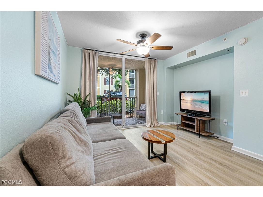 4121 Residence Drive #303 Fort Myers FL 33901 2025018547 image27