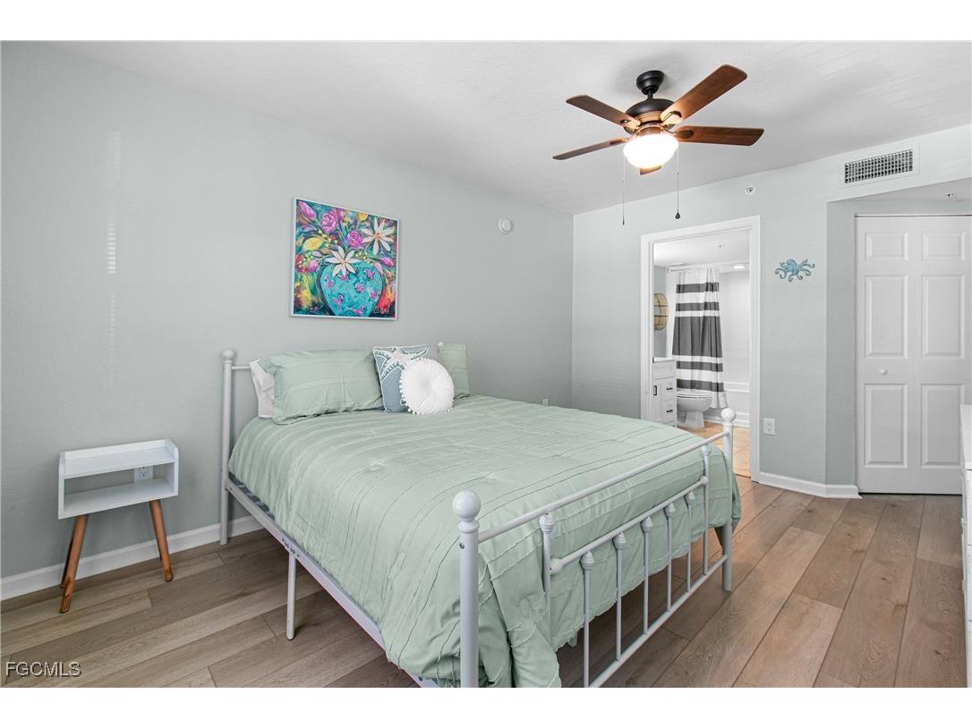 4121 Residence Drive #303 Fort Myers FL 33901 2025018547 image8