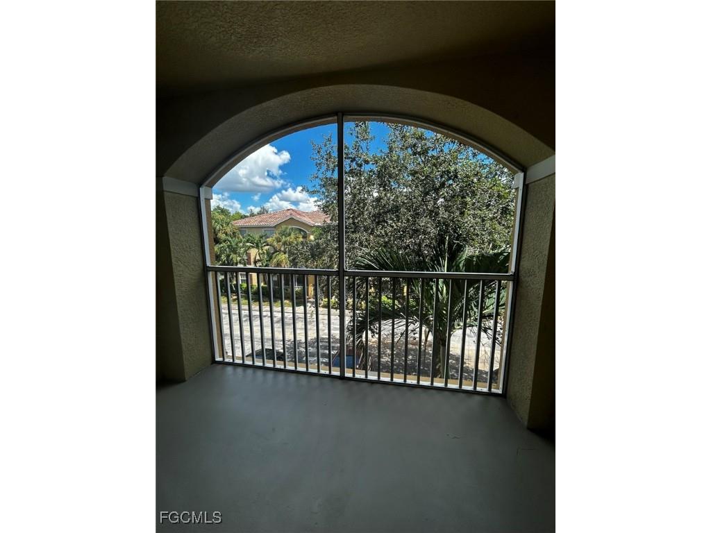 4121 Residence Drive #321 Fort Myers FL 33901 2025013044 image10