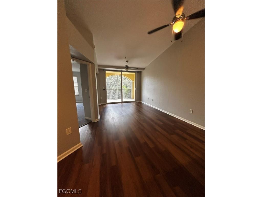 4121 Residence Drive #321 Fort Myers FL 33901 2025013044 image5