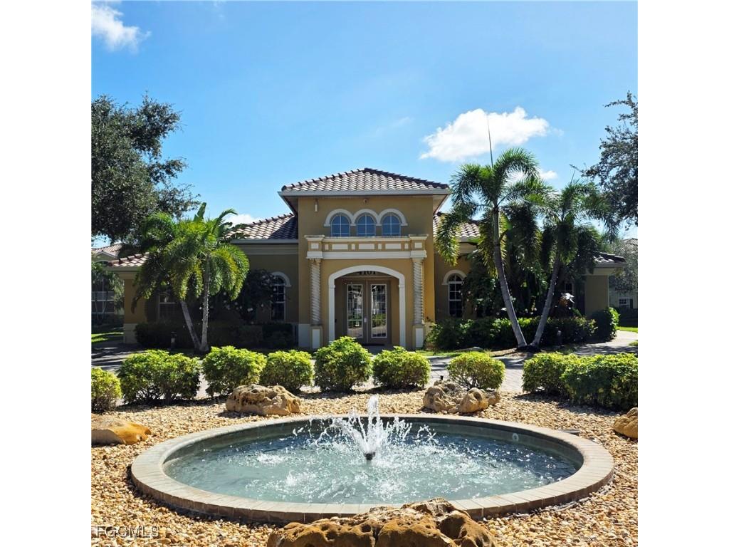 4121 Residence Drive #323 Fort Myers FL 33901 2025016097 image2