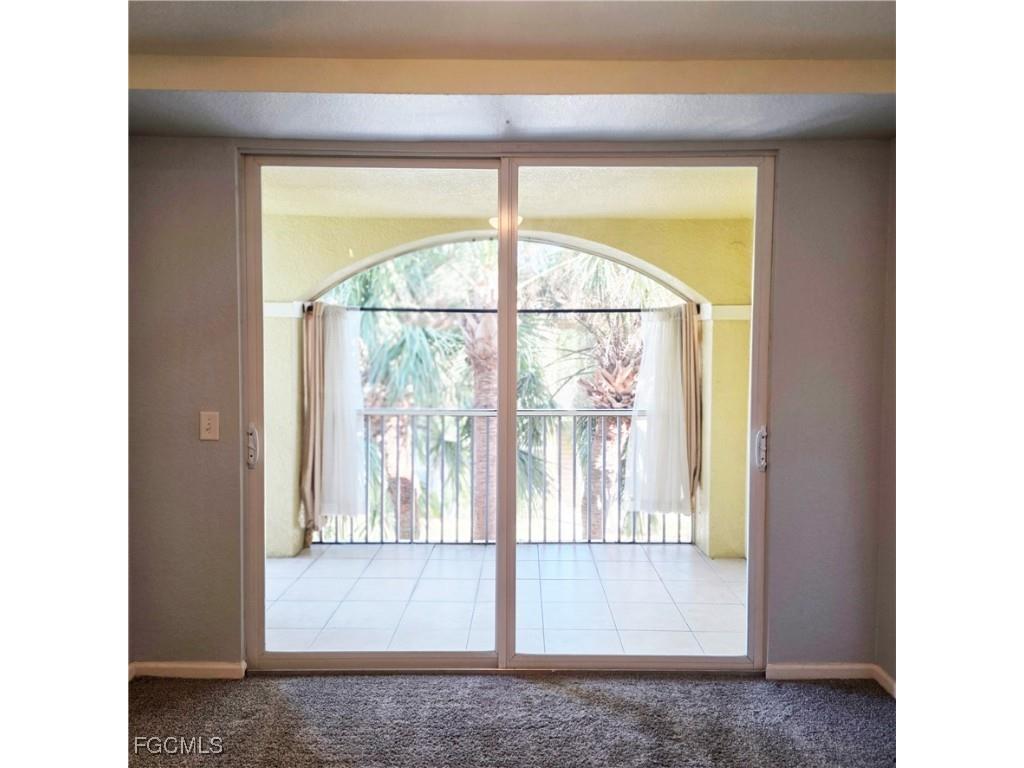 4121 Residence Drive #323 Fort Myers FL 33901 2025016097 image8