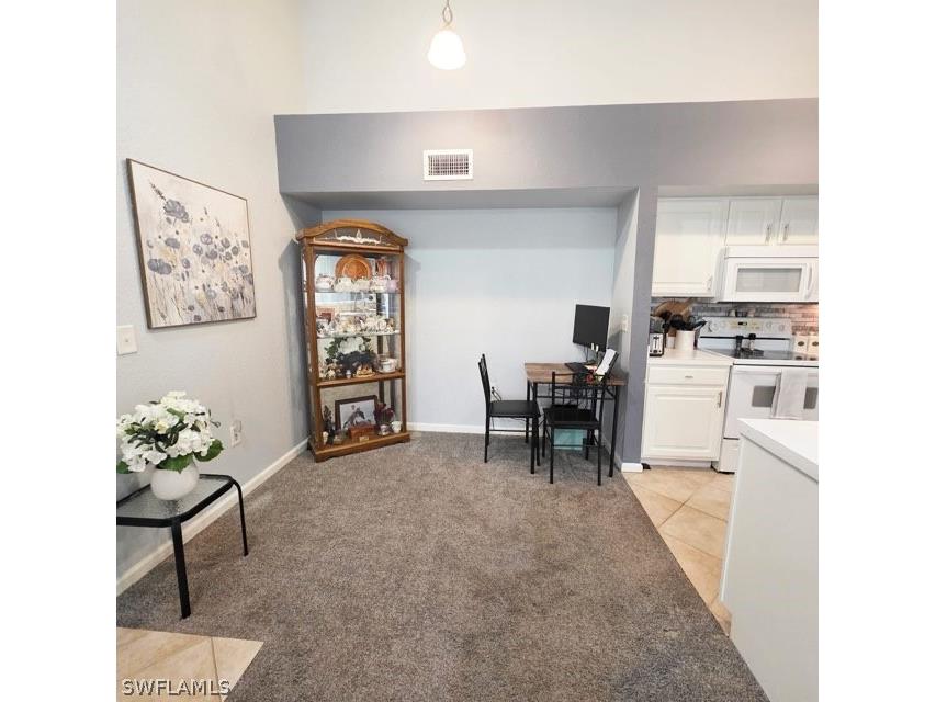 4121 Residence Drive #323 Fort Myers FL 33901 226009662 image2