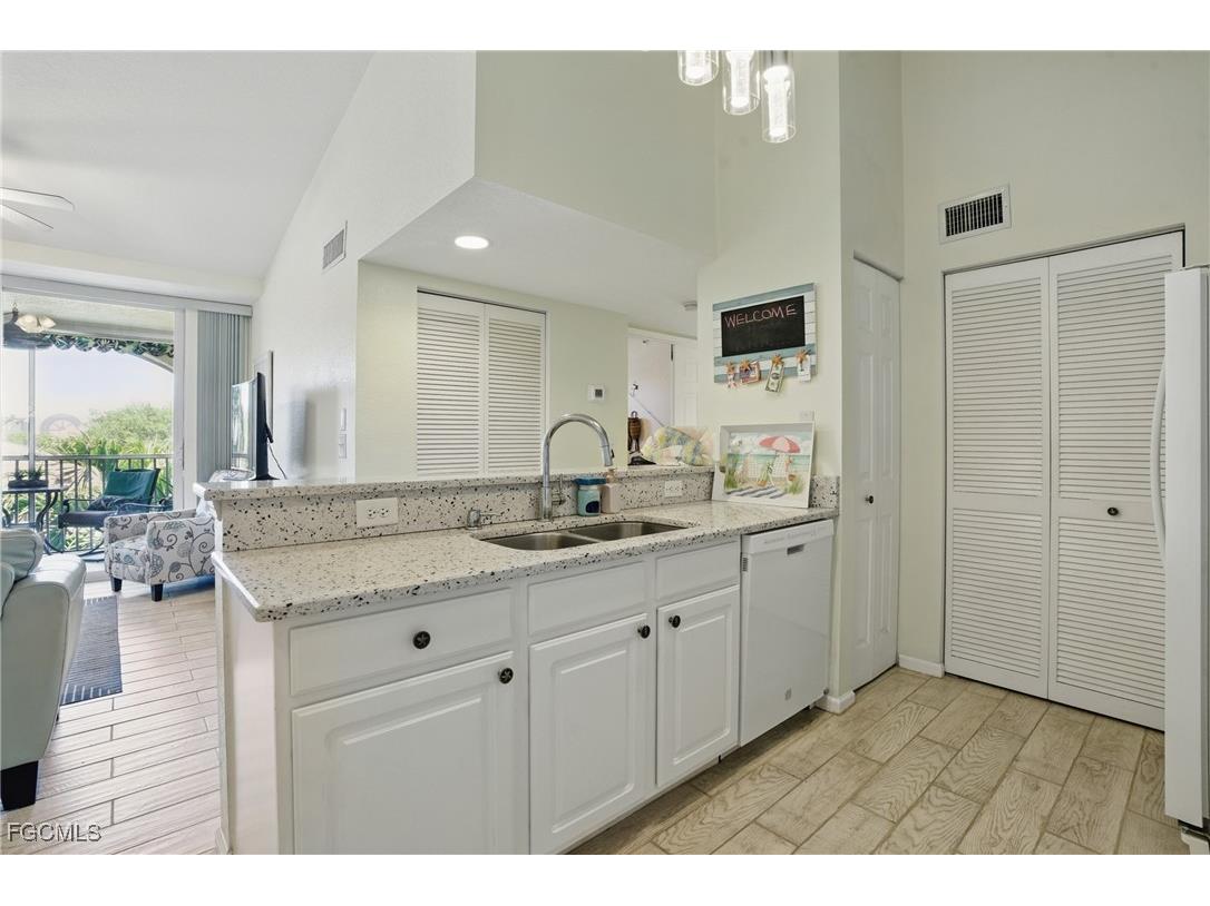4121 Residence Drive #324 Fort Myers FL 33901 2025018143 image7