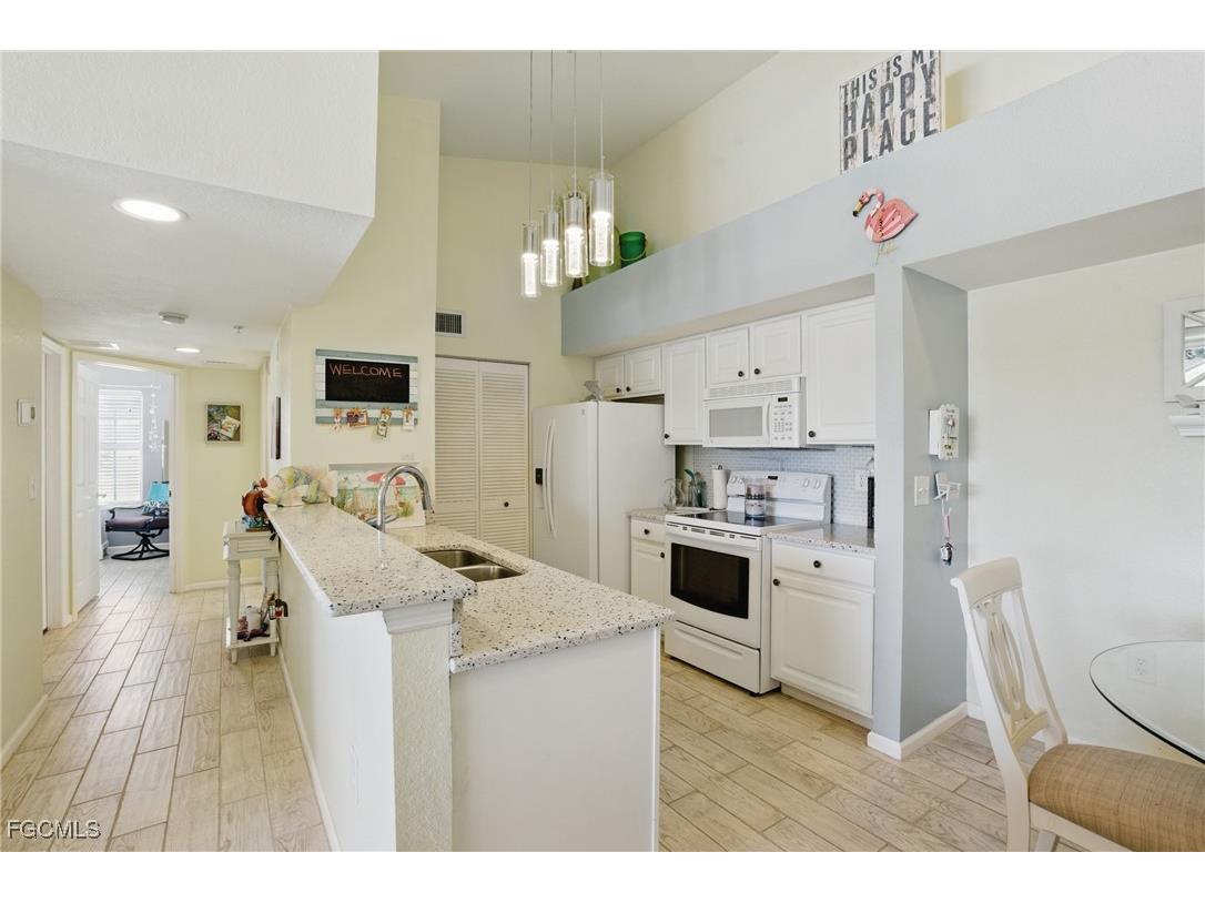 4121 Residence Drive #324 Fort Myers FL 33901 2025018143 image9
