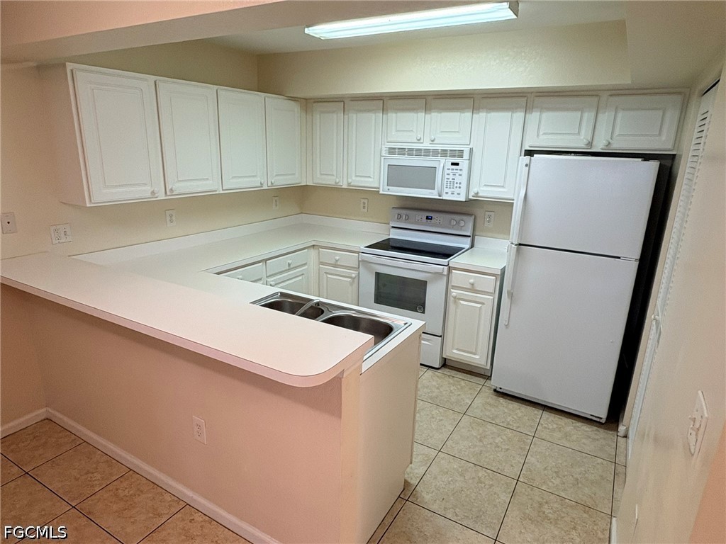 4121 Residence Drive #305 Fort Myers FL 33901 2026031463 image1