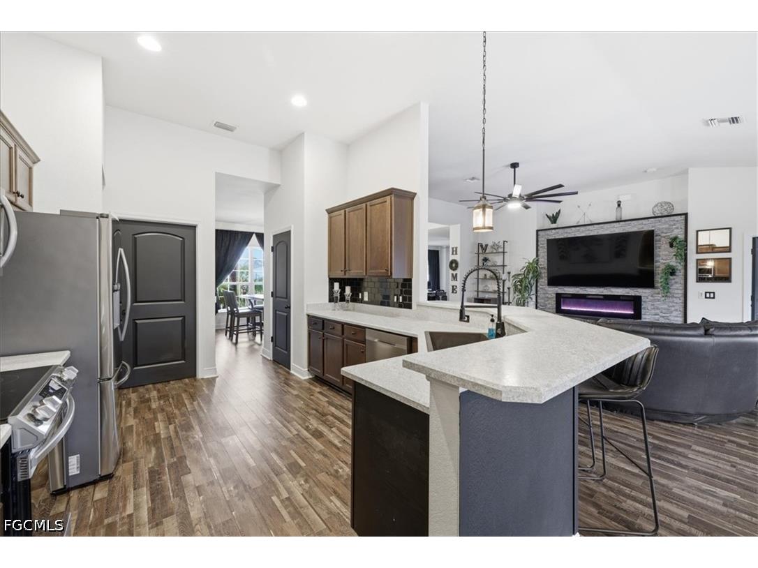 4122 NE 20th Court Cape Coral FL 33909 2026026110 image16