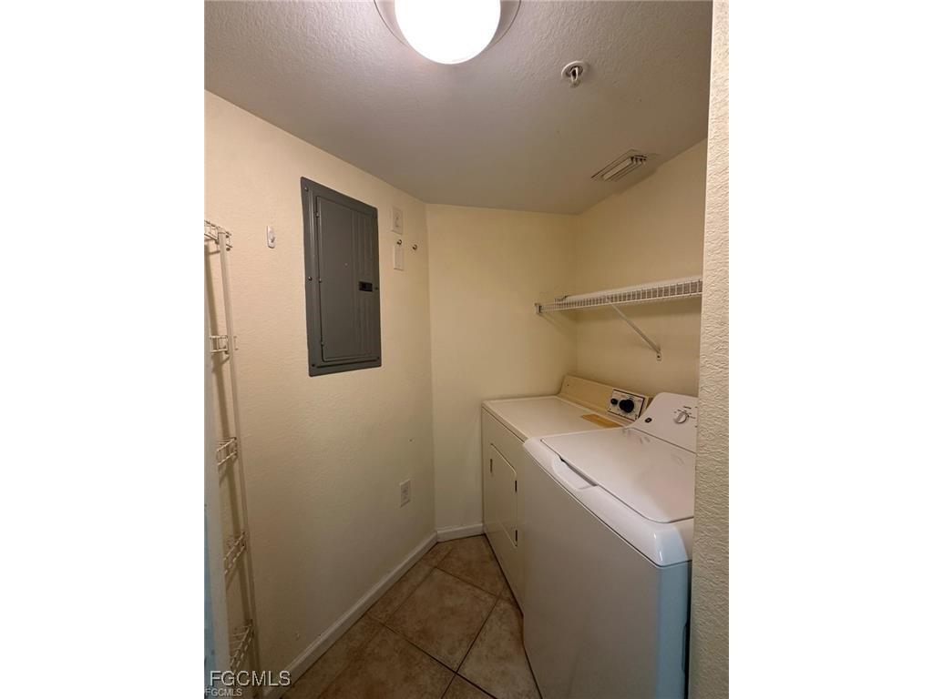 4122 Residence Drive #106 Fort Myers FL 33901 2026005727 image16