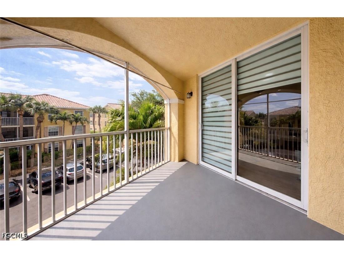 4122 Residence Drive #117 Fort Myers FL 33901 2026016378 image2