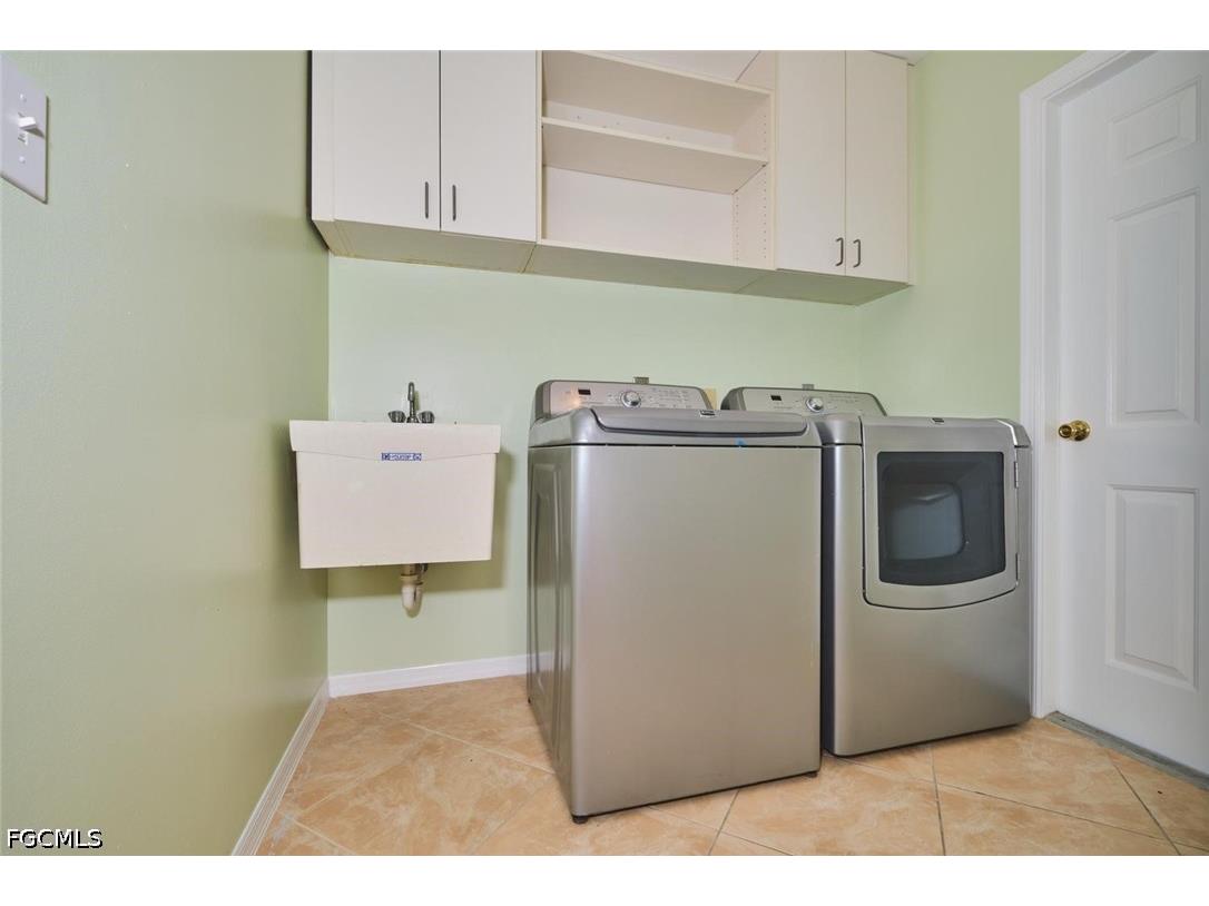4122 SW 22nd Court Cape Coral FL 33914 2026019364 image20