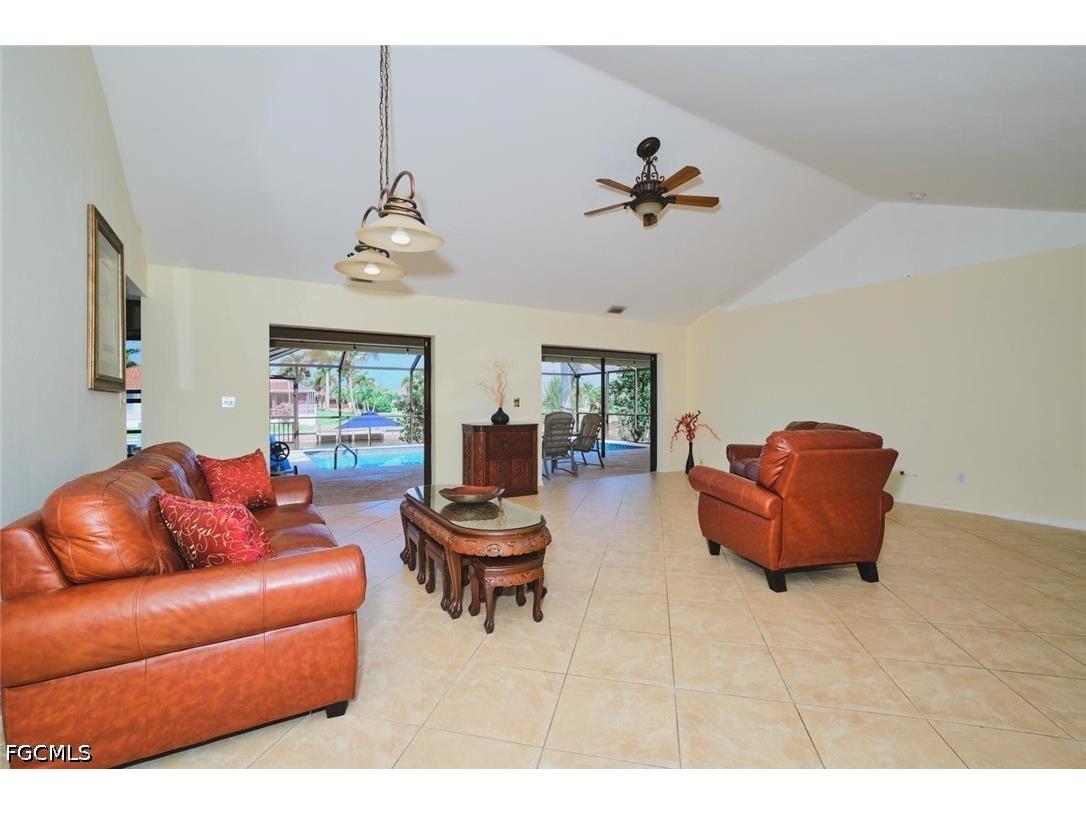 4122 SW 22nd Court Cape Coral FL 33914 2026019364 image6