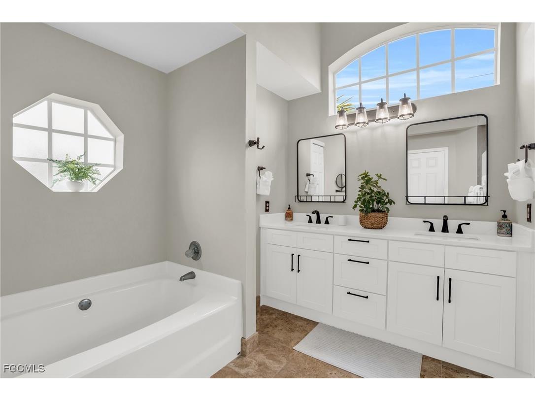 4122 SW 23rd Place Cape Coral FL 33914 2025022611 image20