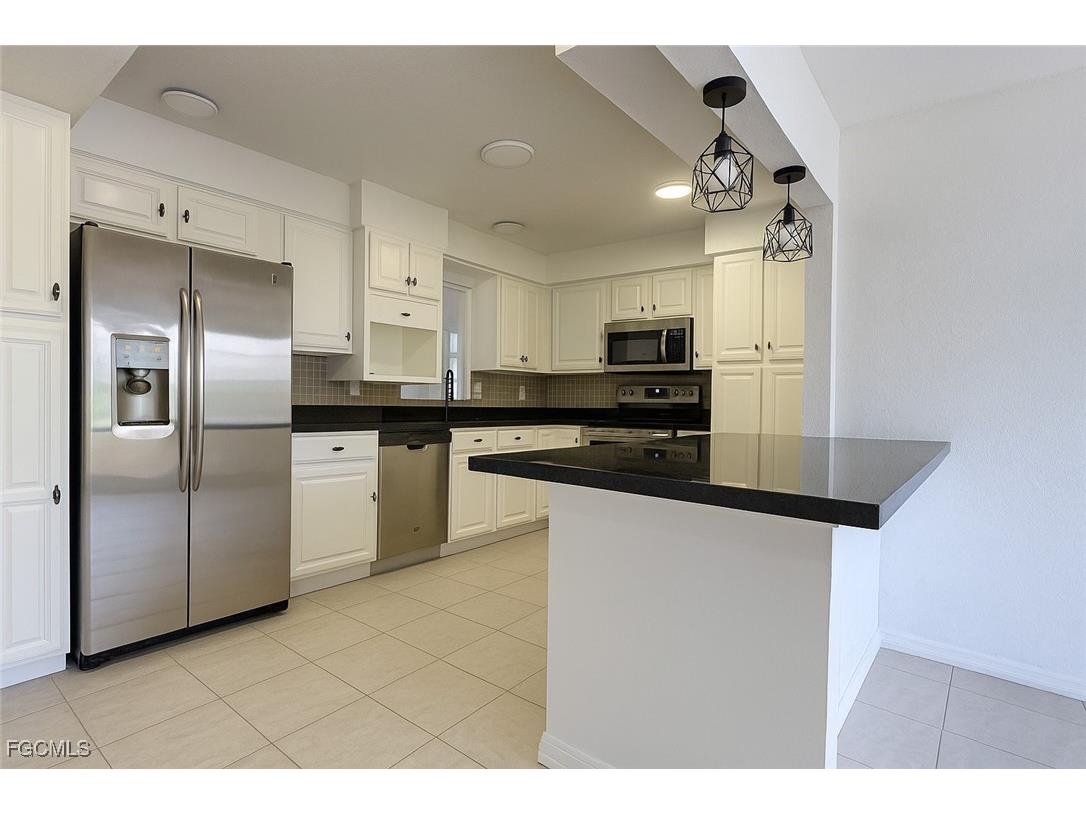 4123 SE 3rd Avenue Cape Coral FL 33904 2025018871 image10