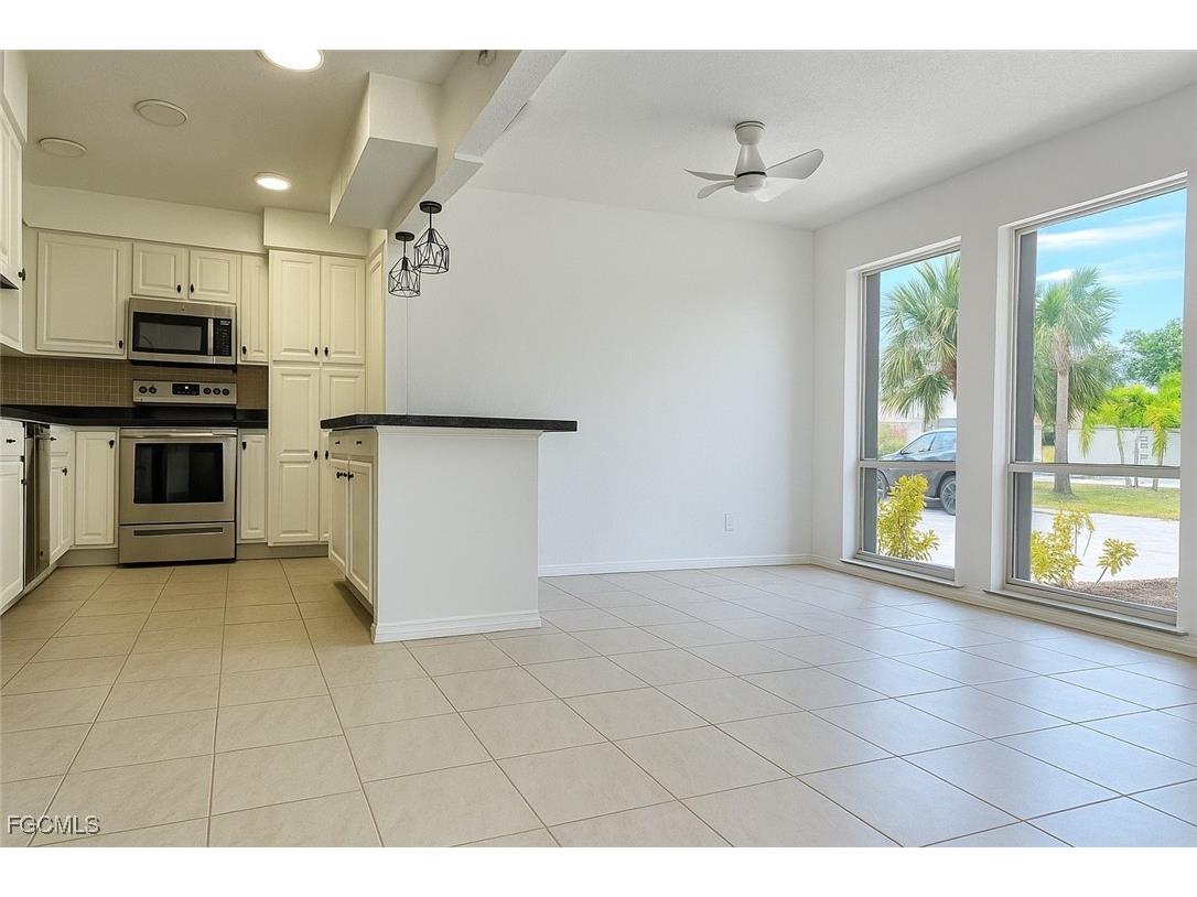 4123 SE 3rd Avenue Cape Coral FL 33904 2025018871 image11